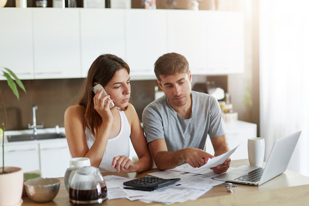 How Rising Interest Costs Are Freezing Homeowners in Place